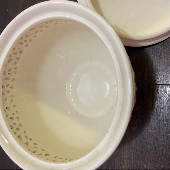 Ivory Lace Serving Bowl with Lid Rice Pattern I.Godinger & Co - Picture 9 of 13
